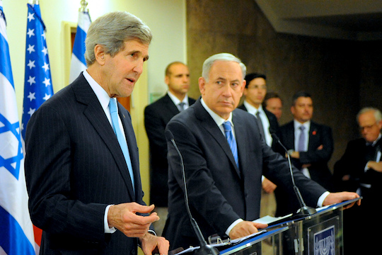 U.S. Secretary of State John Kerry with Prime Minister Benjamin Netanyahu in Jerusalem. (State Dept. Photo)