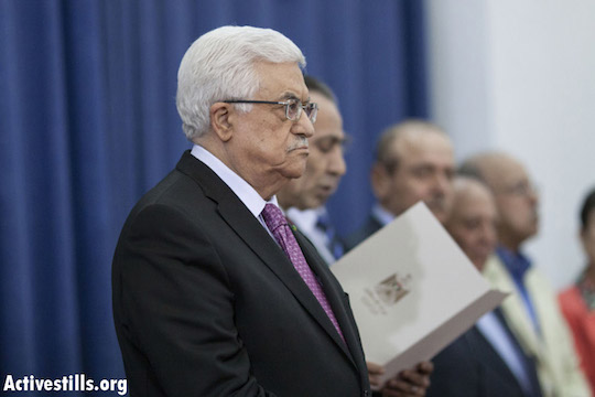 Palestinian President Mahmoud Abbas at the swearing in ceremony for the new unity government, Ramallah, June 2, 2014. (Photo: Mustafa Bader/Activestills.org)