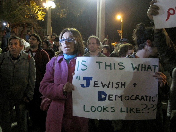 Protesting the rabbis’ letter: 