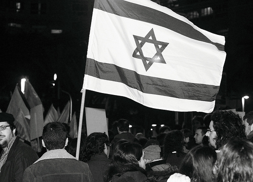 Can this flag stand for all its citizens or only the Jewish ones? Photo: Yossi Gurvitz