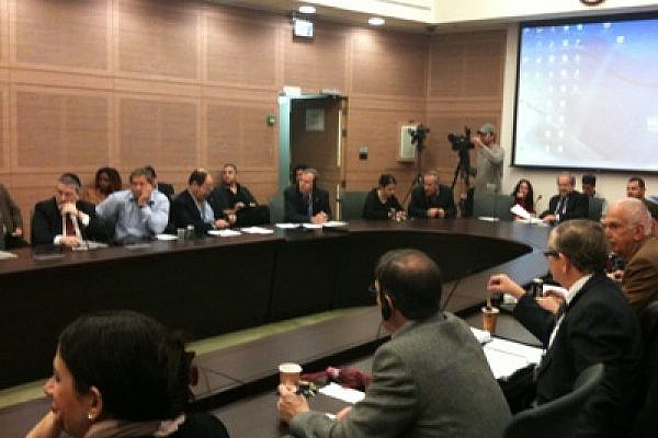 Knesset committee hearing on J Street (Photo: Mairav Zonszein)