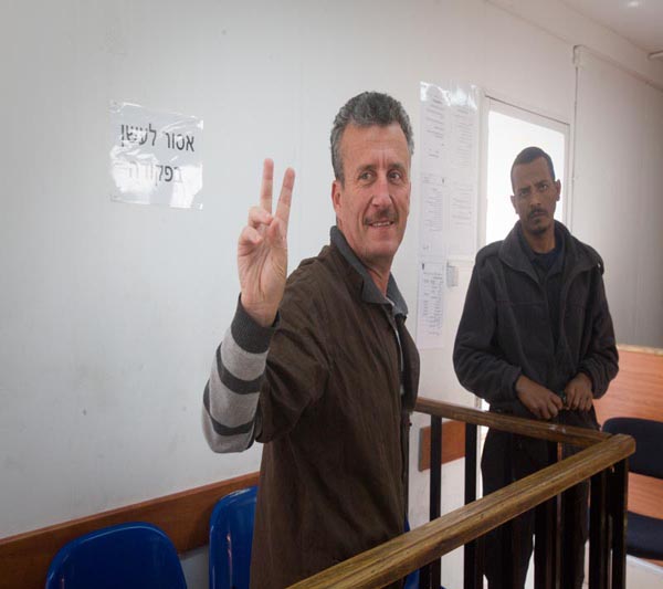 Bassem Tamimi at Ofer Military Court. Photo: Oren Ziv/activestills.org