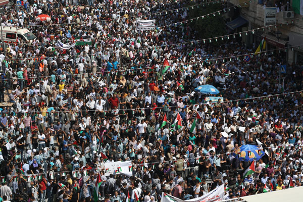 Thousands in the streets of Ramallah Photo by Joseph Dana