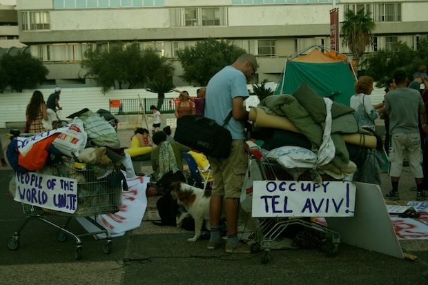 PHOTOS: Tel Aviv takes part in day of global protests
