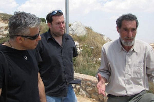 Settler leader Benni Katzover (R) with Yair Lapid (L). (Photo: Yesha Council)