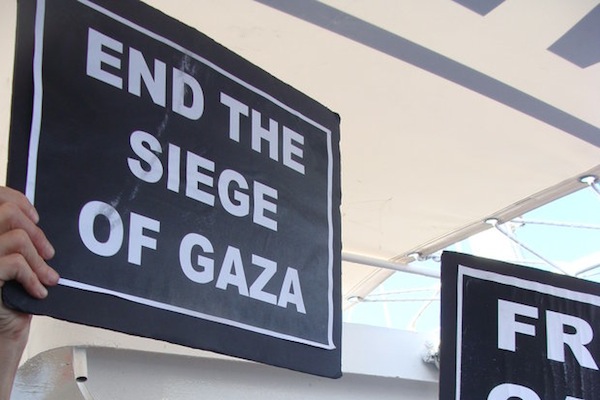 End the Siege on Gaza sign (Mya Guarnieri)