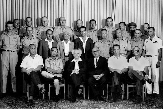 Senior IDF staff with David Ben Gurion 1961 (GPO/CC BY NC SA 2.0)