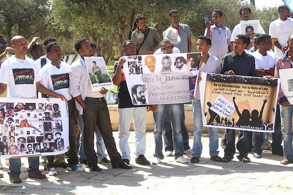 Eritrean asylum seekers protest in front of the Foreign Ministry in Jerusalem (photo: Frezghi Sibhat)