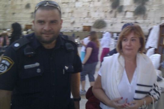 3 women arrested while praying at Western Wall in 24 hours
