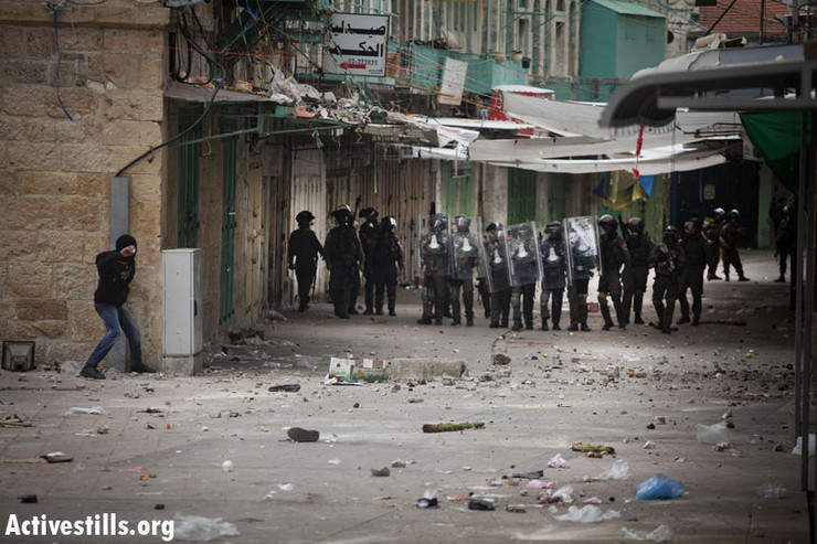 PHOTOS: In Hebron, demonstrators demand reopening of Shuhada Street