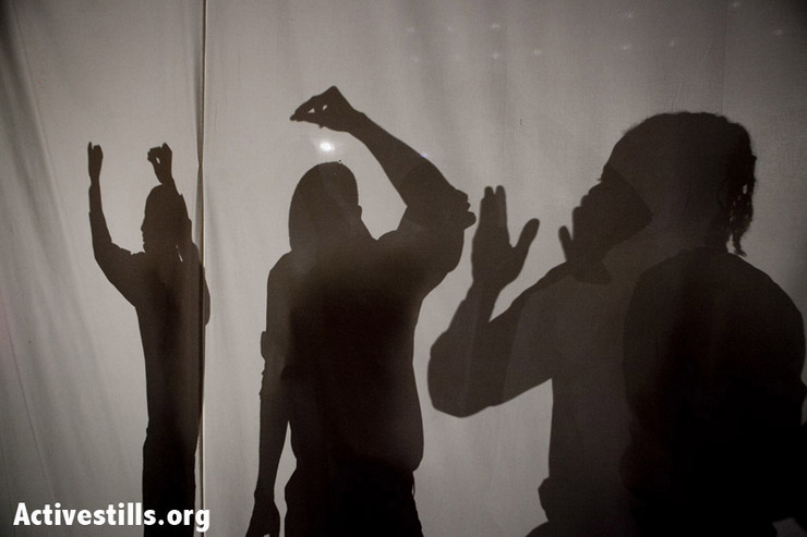 Photos: Sudanese refugees in Israel celebrate their culture with dance and music