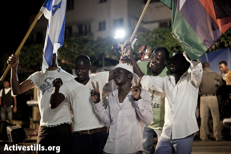 PHOTOS: Tel Aviv marks World Refugee Day with music, theater