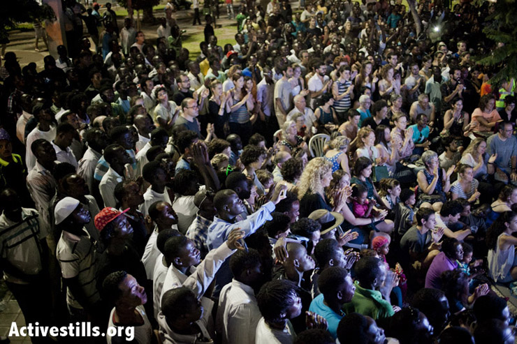 PHOTOS: Tel Aviv marks World Refugee Day with music, theater