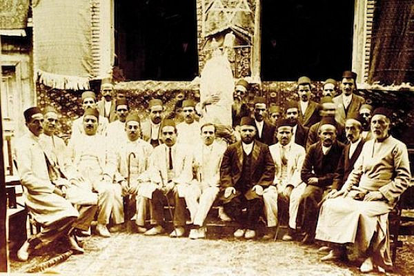 Iranian Jews, Hamedan, 1917. (University of Texas at Austin Perry-Castañeda Library)