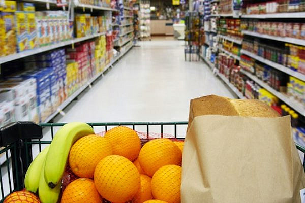 Convenience store. (photo: Shutterstock.com)