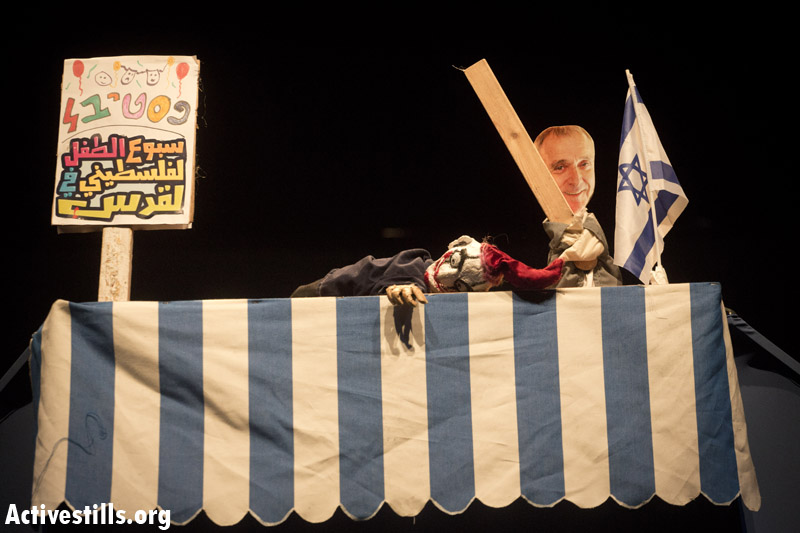 Activists and actors host Hakawati Theater solidarity event in Jaffa
