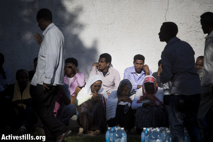 Eritrean refugees gather to mourn victims of Lampedusa shipwreck