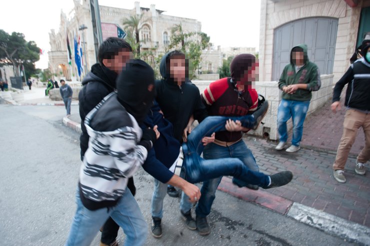 PHOTOS: Israeli forces shoot Palestinians with live fire in Bethlehem