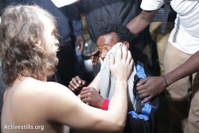 PHOTOS: Thousands of African asylum seekers protest prolonged detention in Tel Aviv