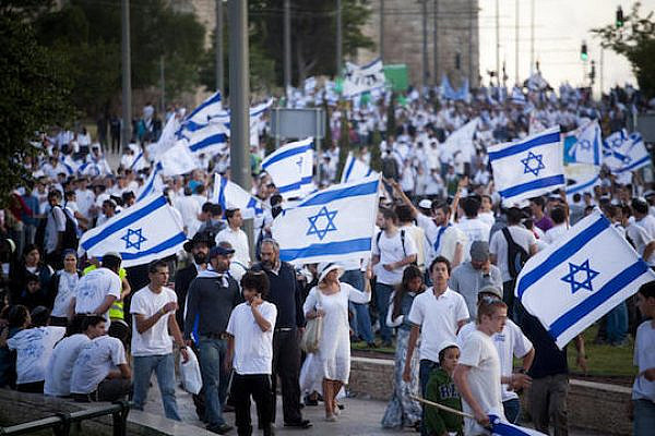 Israelis  participate in the march of the Flags on May 20, 2012, Jerusalem (Photo: Oren Ziv/Activestills.org)