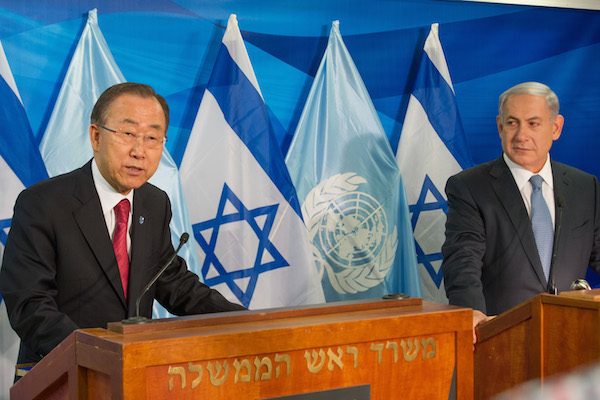 UN Secretary-General Ban Ki-moon speaks to the press alongside Israeli Prime Minister Benjamin Netanyahu in Jerusalem, October 13, 2014. (UN Photo/Eskinder Debebe)