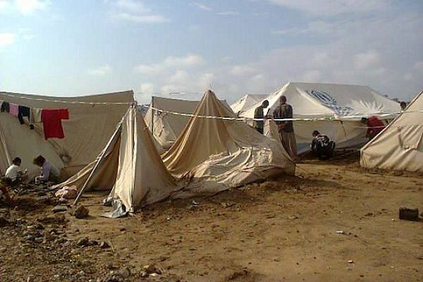 The Yazidi refugee camp, Khanek (photo: Saad al-Avdal)