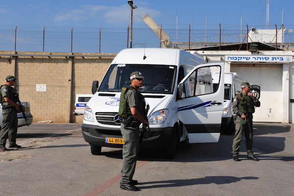 Israel’s Shikma Prison, where many Palestinian prisoners are held, March 12, 2008. ((Photo by ChameleonsEye / Shutterstock.com)