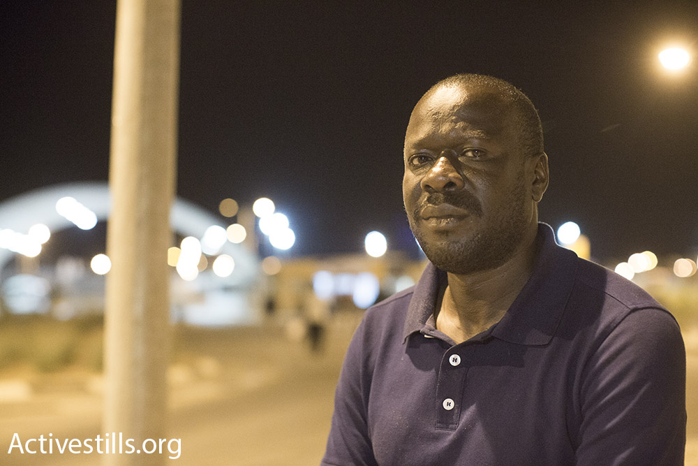 Jamal Yaqoub, an asylum seeker from Sudan detained in Holot, July 2015. (Oren Ziv/Activestills.org)