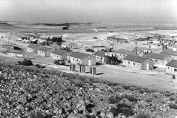 Mitzpe Ramon development town, southern Israel, 1957. Immigrants from North Africa and Romania were sent by the state to live in the Negev-area community.  (GPO)