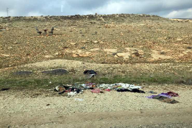 Clothes left behind on Shingal Mountain, Iraq. (Seth J. Frantzman)
