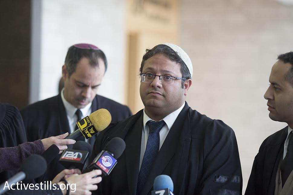 Attorney and far-right activist Itamar Ben-Gvir speaks to the press after an Israeli court charged a Jewish extremist with murder in the Duma attack, Petah Tikva, January 3, 2015. (photo: Oren Ziv/Activestills.org)