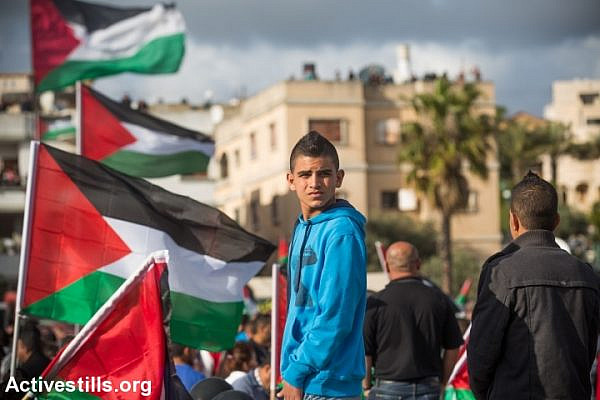 Palestinian citizens of Israel participated at the main march commemorating Land Day in the village of Deir Hanna, northern Israel, on March 30, 2015. (photo: Yotam Ronen/Activestills.org)