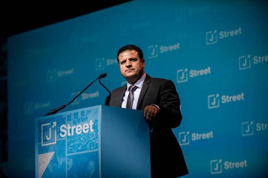 Joint List head Ayman Odeh speaks at the annual J Street Conference, February 27, 2017. (J Street)