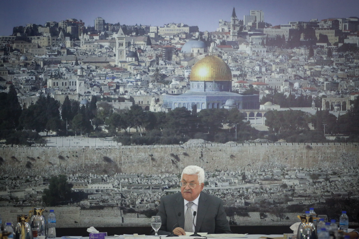 Palestinian President Mahmoud Abbas gives a speech during a meeting of Palestinian leadership in the West Bank city of Ramallah on July 21, 2017, during which he announced freezing contacts with Israel over new security measures at the Al-Aqsa mosque compound. (Flash90)