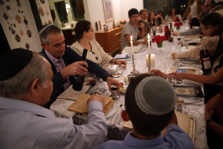 An illustrative photo of a Passover seder. (Flash90)
