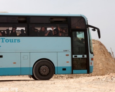 Report: Busload of Harvard students detained in West Bank - +972 Magazine