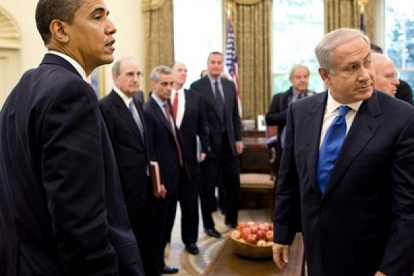 President Barack Obama, Israeli Prime Minister Benjamin Netanyahu and their delegations meet in the Oval Office, May 18, 2009. (Pete Souza/White House)