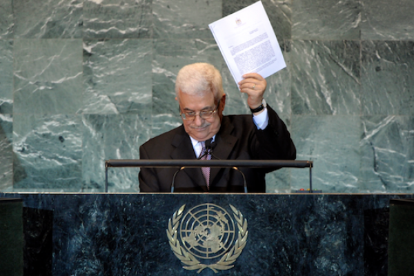 PA President Abbas holding up the application for UN membership in September 2011 (photo: UN/Marco Castro)
