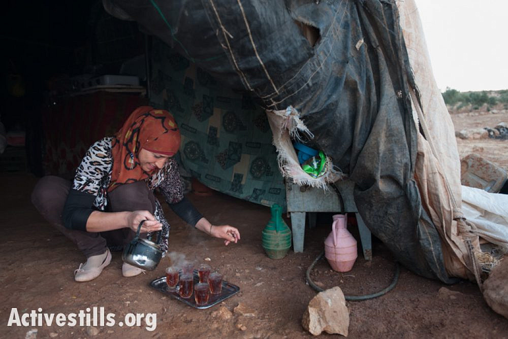 PHOTOS: Forced to live in a tent, Palestinian family celebrates Eid al ...