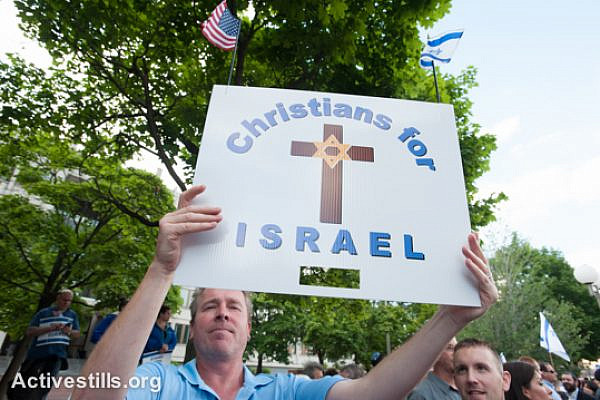 A Christian Zionist attends a "Stand with Israel" rally in Boston, August 7, 2014. (photo: Ryan Rodrick Beiler/Activestills.org)