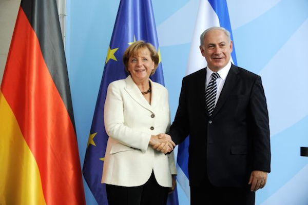 Prime Minister Netanyahu meets with German Chancellor Angela Merkel in Berlin, 2009. (Photo by GPO)