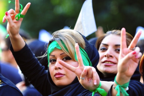 Iranian women protest in the streets of Tehran against the results of the 2009 Iranian presidential elections. (photo: Hamed Saber/CC BY 2.0)