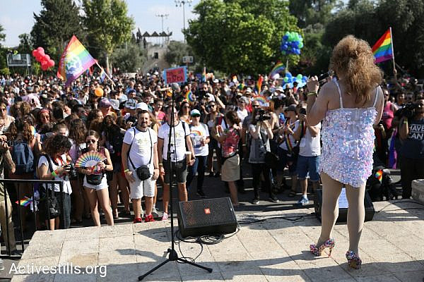 Tens of thousands gather in Jerusalem's Liberty Bell Park for the annual pride march, August 2, 2018. (Oren Ziv/Activestills.org)