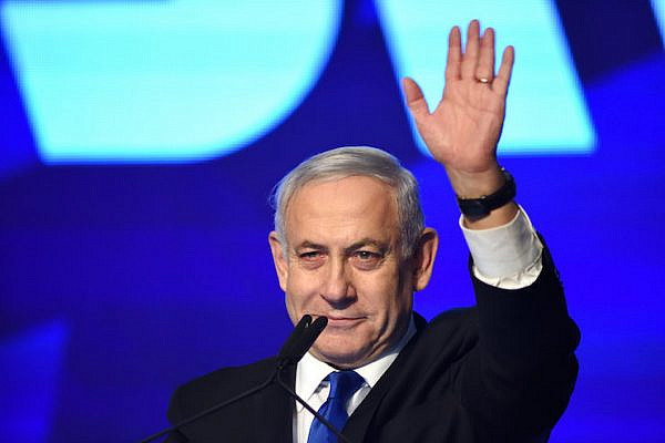 Prime Minister Benjamin Netanyahu delivers a speech at Likud headquarters on election night, Tel Aviv, September 17, 2019. (Gili Yaari/Flash90)