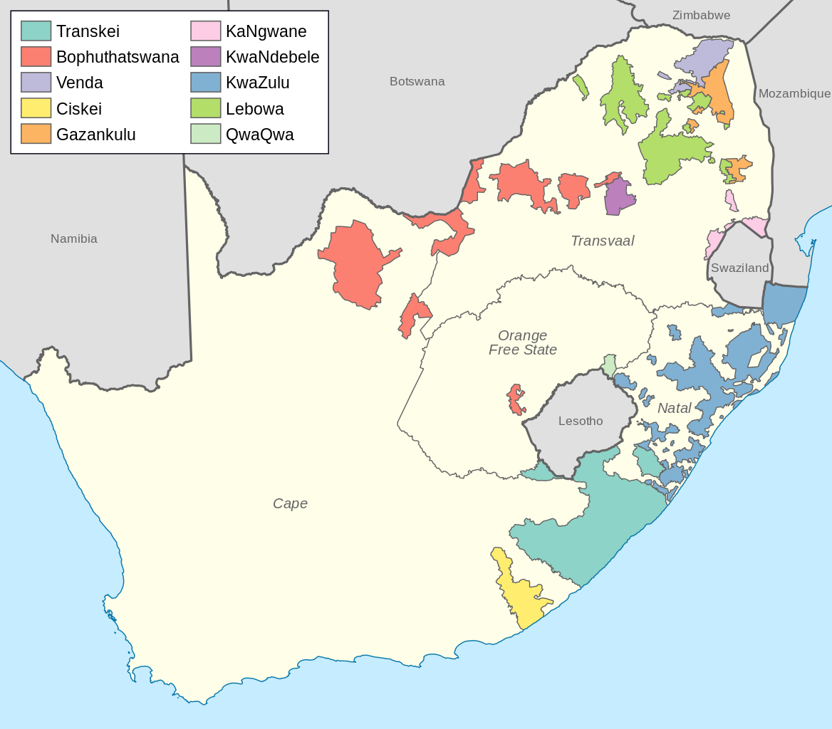南アフリカのバントゥスタンの遺産は、彼らが適切な南アフリカに再法人化される前に、アパルトヘイト期間の終わりに南アフリカのバントゥスタンの地図をトランプの契約の上にハングアップします。 （総局：公共国家土地支援、ウィキメディア-コモンズ経由）