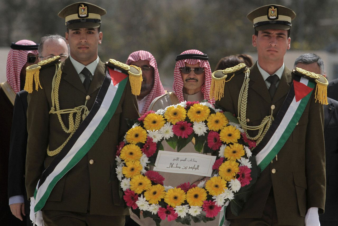 Saudi prince Al-Walid bin Talal seen upon his arrival at the Muqata'a Compound during an official visit to Ramallah in the occupied West Bank, March 4, 2014. (Issam Rimawi/Flash90)