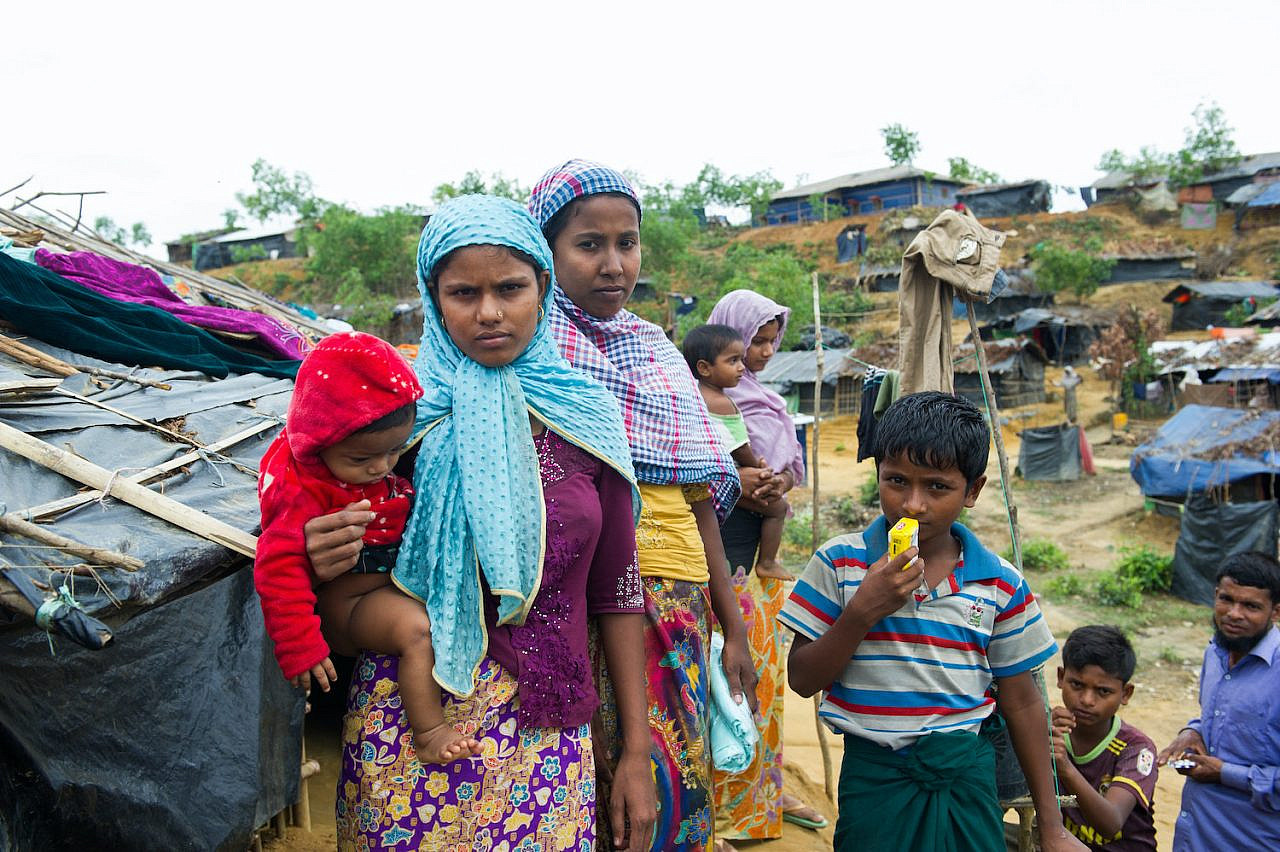 The Rohingyas who fled to Bangladesh from Myanmar to avoid the persecution from the Myanmar military, seen at Kutupalong refugee camp, near Cox's Bazar, Bangladesh. December 9, 2017. (Johanna Geron/Flash90)