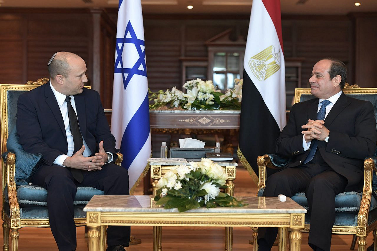 Israeli Prime Minister Naftali Bennett meets with Egyptian president Abdel Fattah Al-Sisi in Sharm el-Sheikh, Egypt, on September 13, 2021. Photo by Kobi Gideon/GPO ***GPO HANDOUT, EDITORIAL USE ONLY/NO SALES***