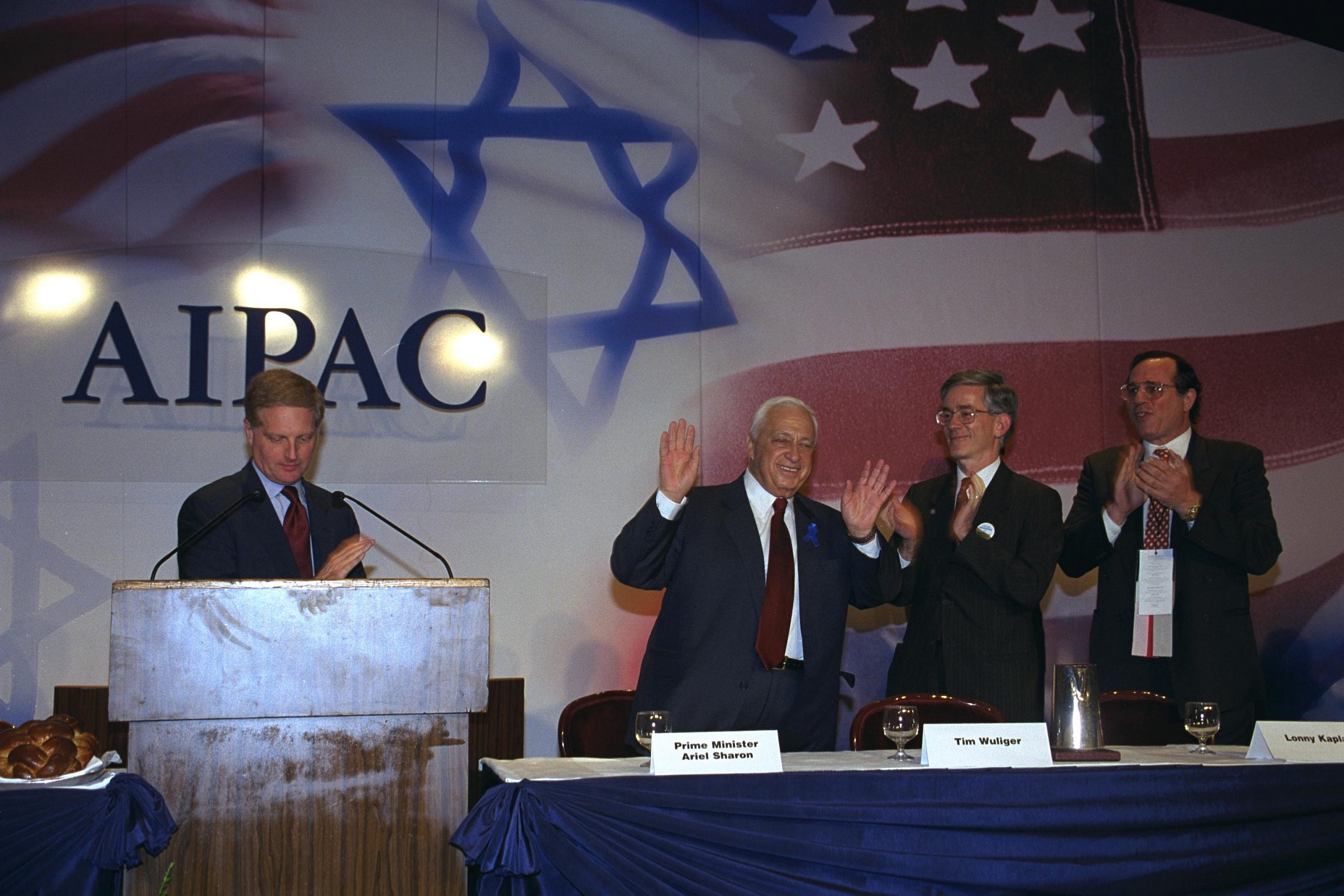 Israeli Prime Minister Ariel Sharon at the AIPAC Convention at the Hilton Hotel in Washington, DC, March 19, 2001. (Ya'acov Sa'ar/GPO)