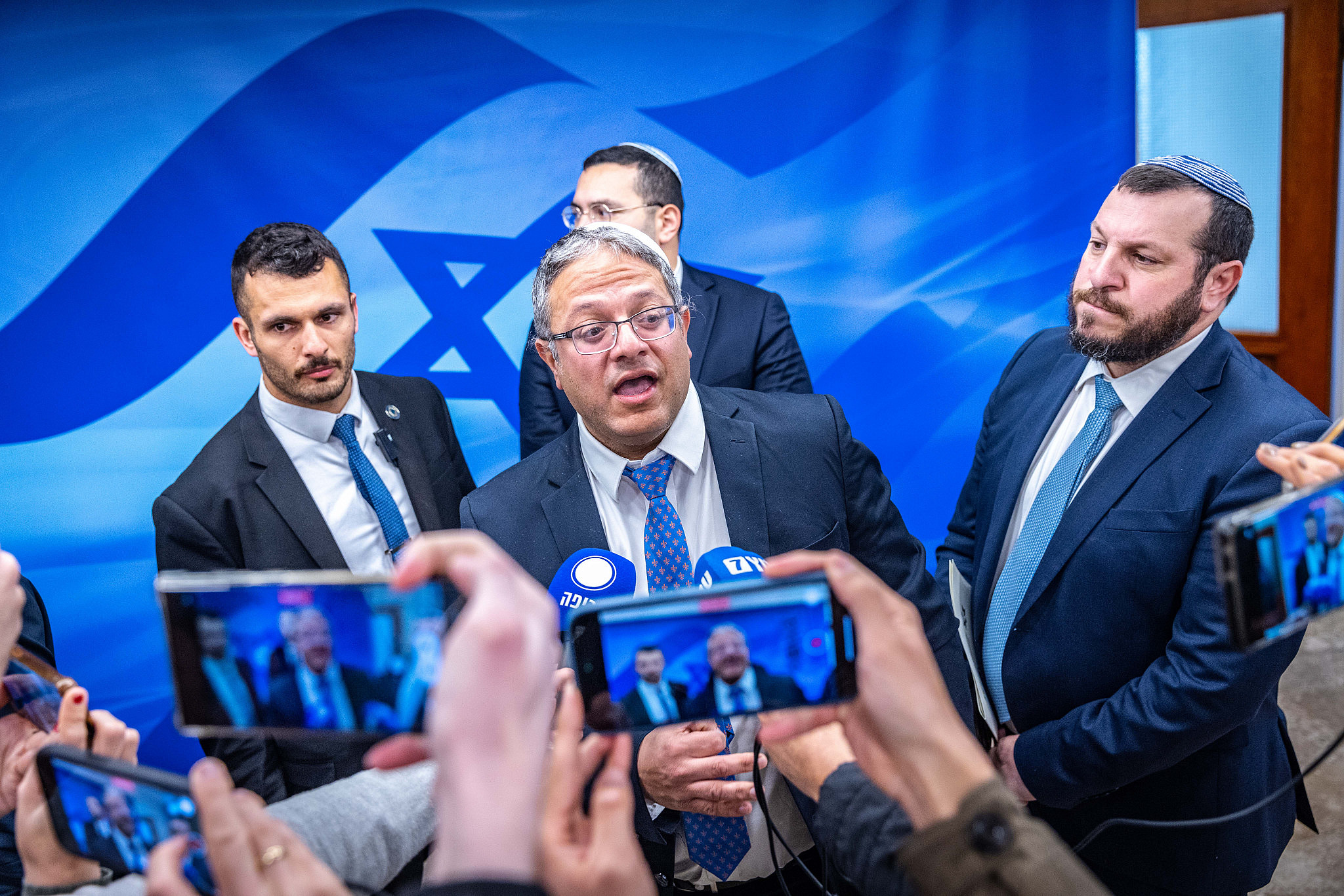 Israeli Minister of National Security Itamar Ben Gvir arrives at the weekly government meeting at the PM's office in Jerusalem, January 22, 2023. (Olivier Fitoussi/Flash90)